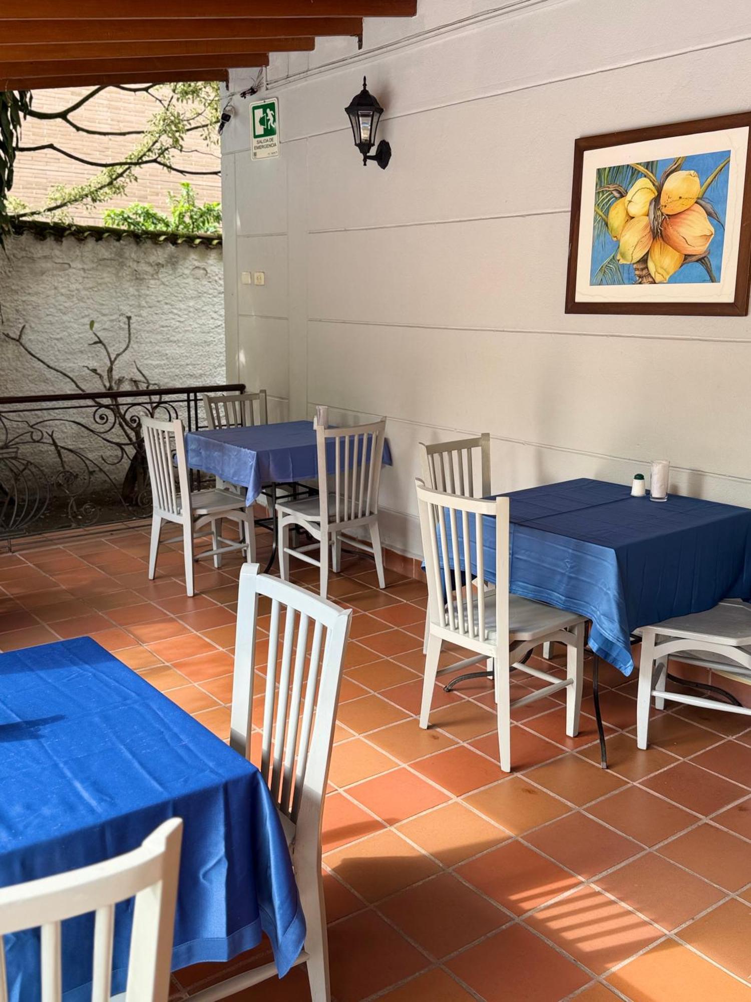 Hotel Portales Del Campestre 4*